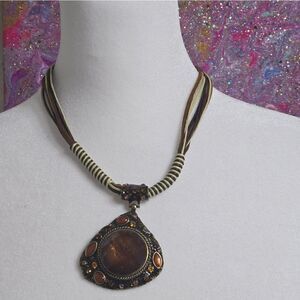 Pendant Necklace 